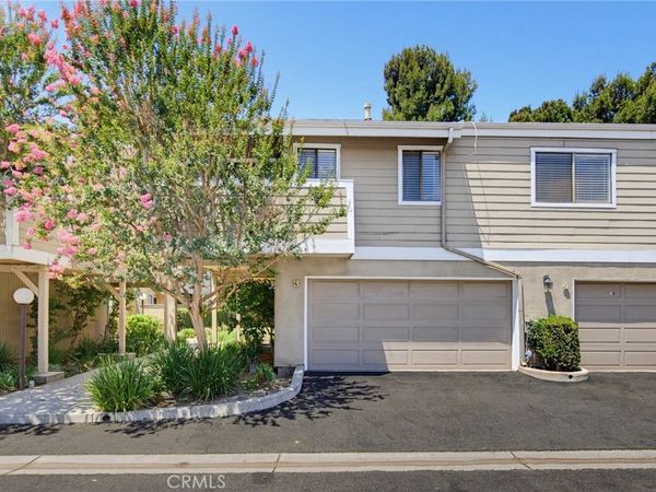 10740 Woodley Avenue, Unit 3, Granada Hills, CA 91344