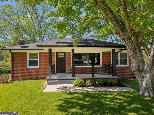 221 Napoleon Drive SW, Atlanta, GA 30314