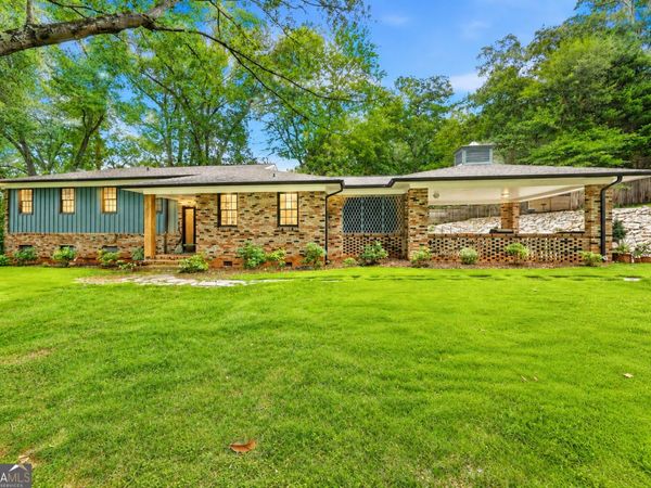 1223 Rosedale Street, Toccoa, GA 30577