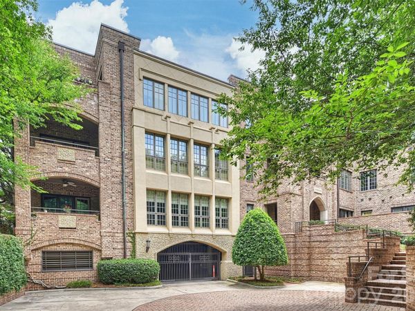 241 Queens Road , Charlotte, NC 28204