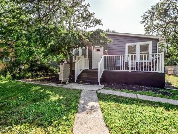 406 E 266th Street, Euclid, OH 44132
