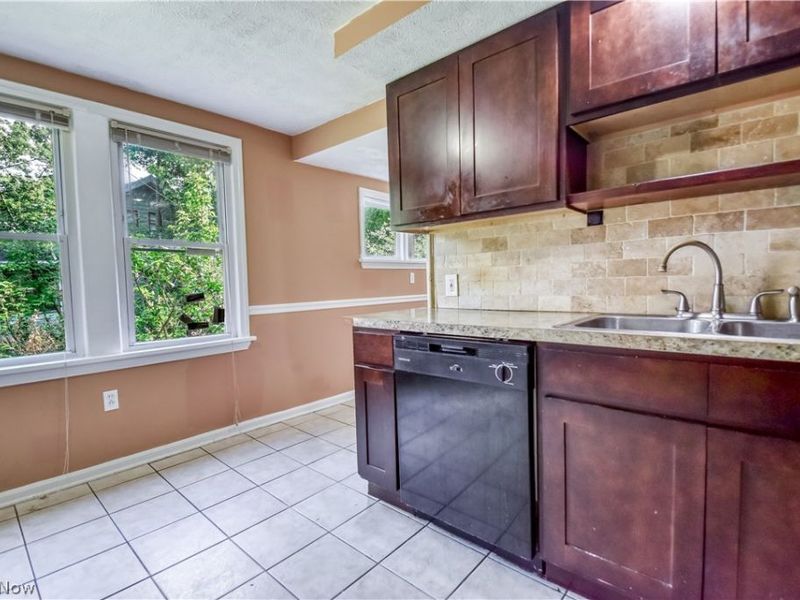 406 E 266th Street, Euclid, OH 44132 Photo 25