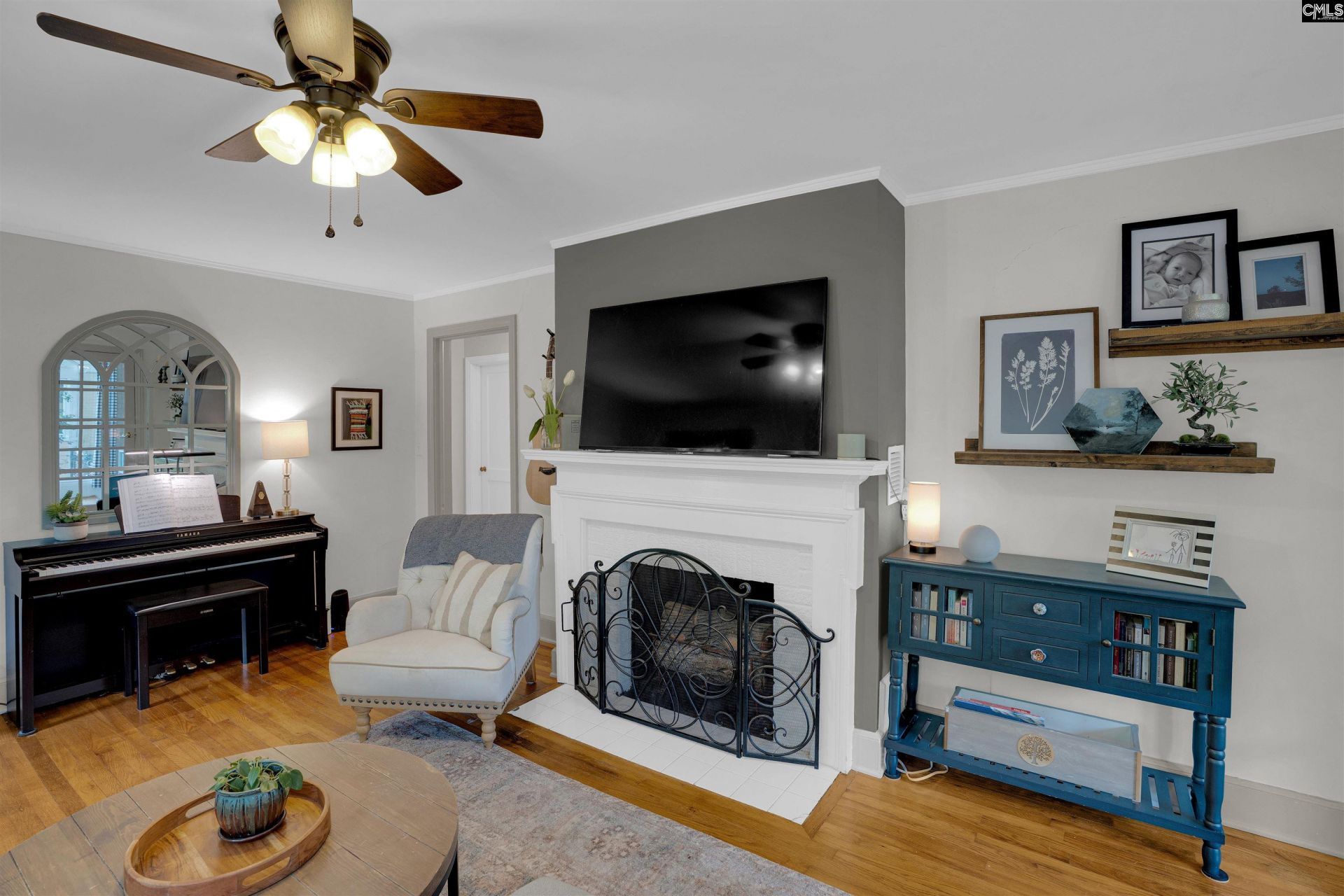 2007 York Drive  Photo 8