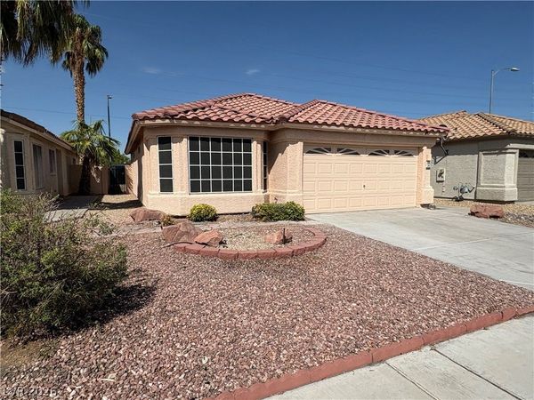 3420 Kapalua Bay Drive , Las Vegas, NV 89129