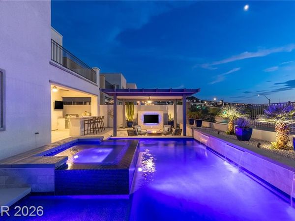 743 Glowing Horizon Street, Henderson, NV 89052