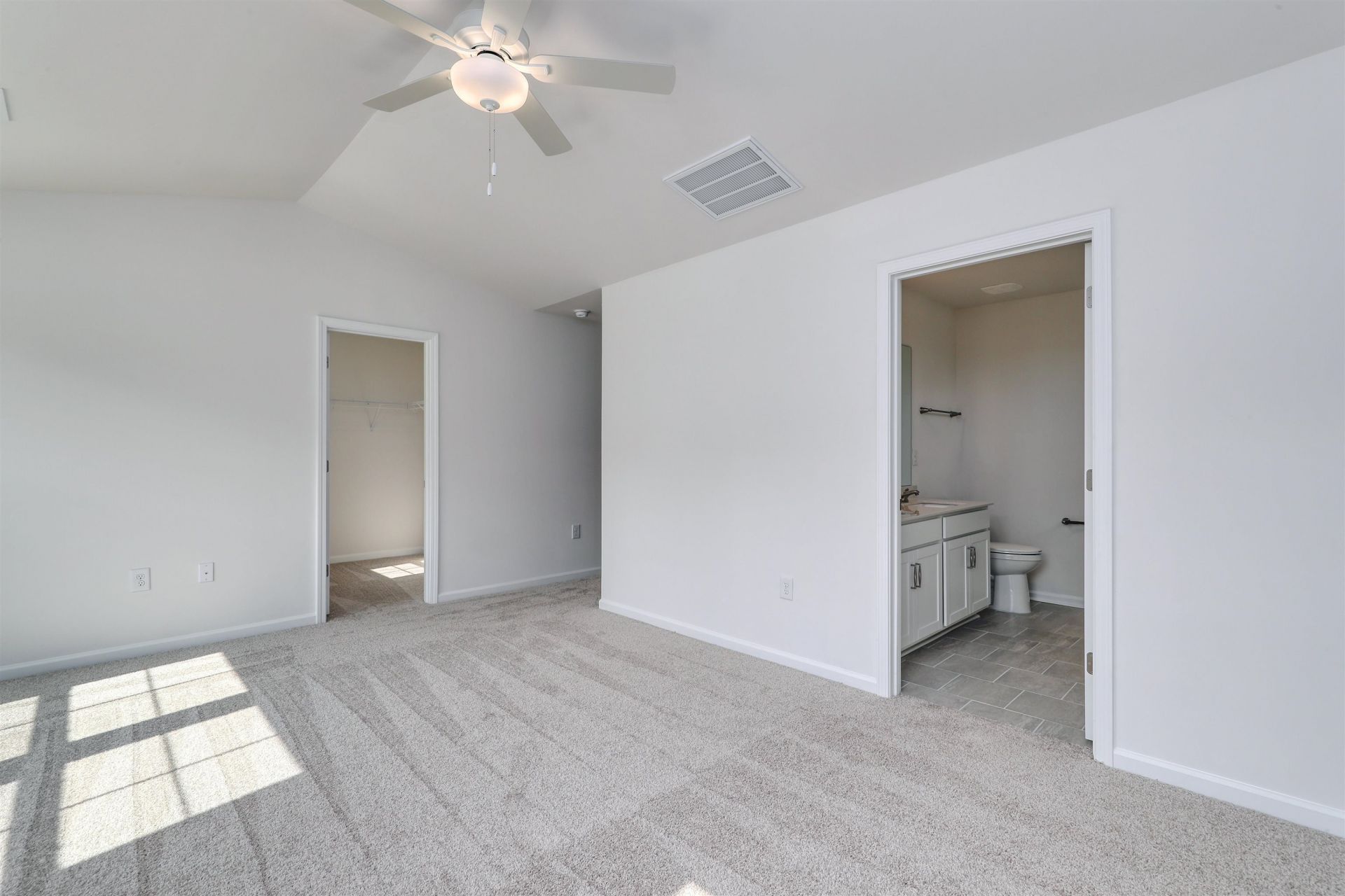 417 Meadow Sweet Pl Photo 17