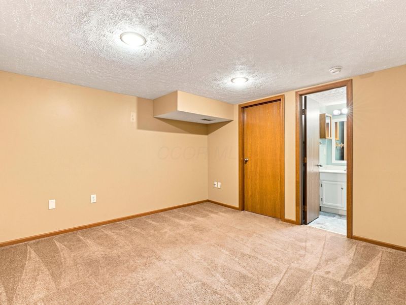 5697 Rutgers Lane, Unit 179E, Hilliard, OH 43026 Photo 22