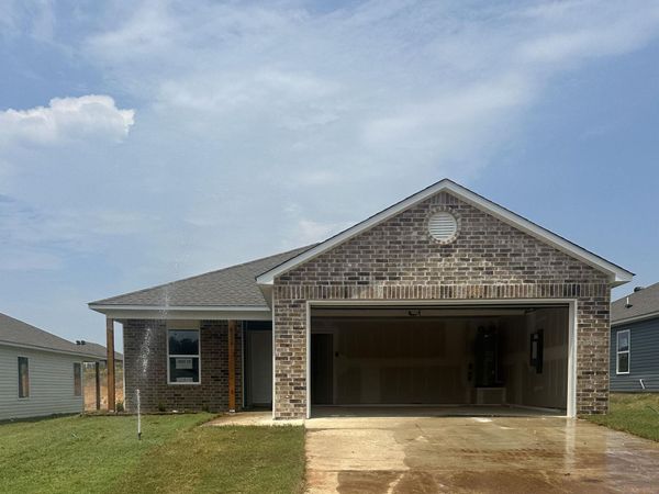 8008 Chesapeake Trail, Bauxite, AR 72011