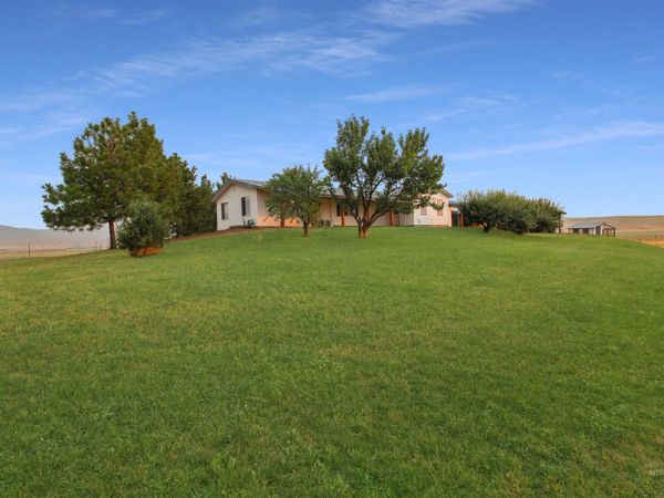 2469 Hague Rd, Midvale, ID 83645