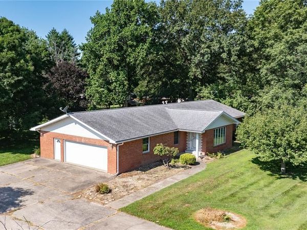 23611 Jenny Lane , Jerseyville, IL 62052