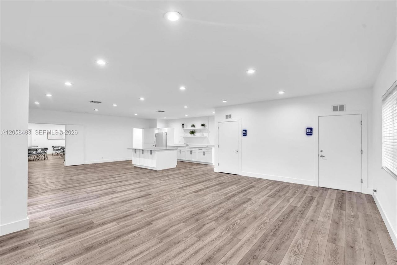 101 El Dorado Pkwy, Plantation, FL 33317 Photo