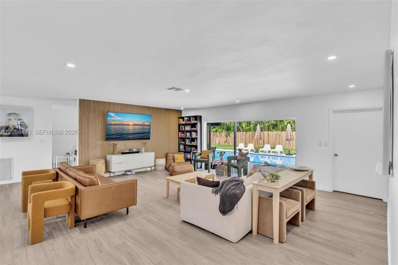 101 El Dorado Pkwy, Plantation, FL 33317 Photo