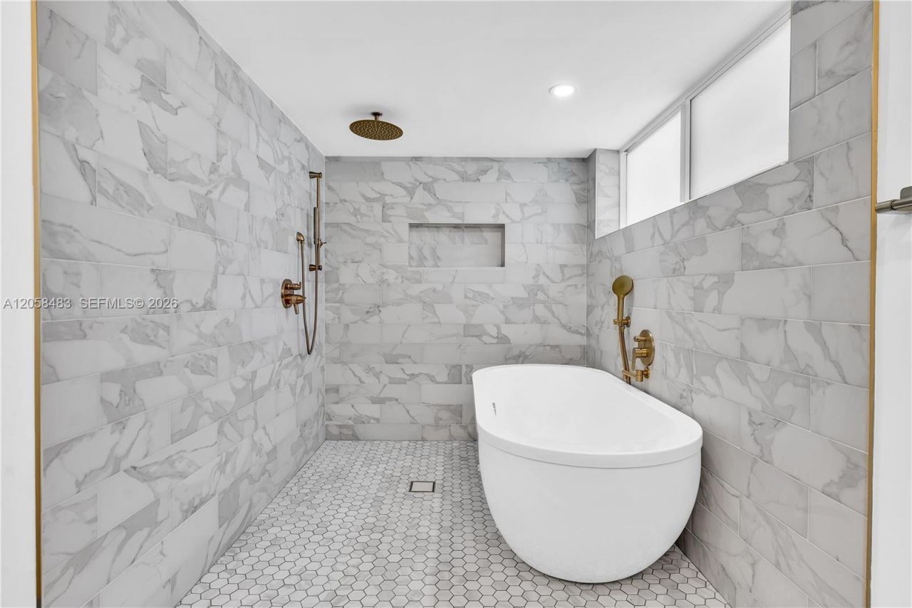 101 El Dorado Pkwy, Plantation, FL 33317 Photo