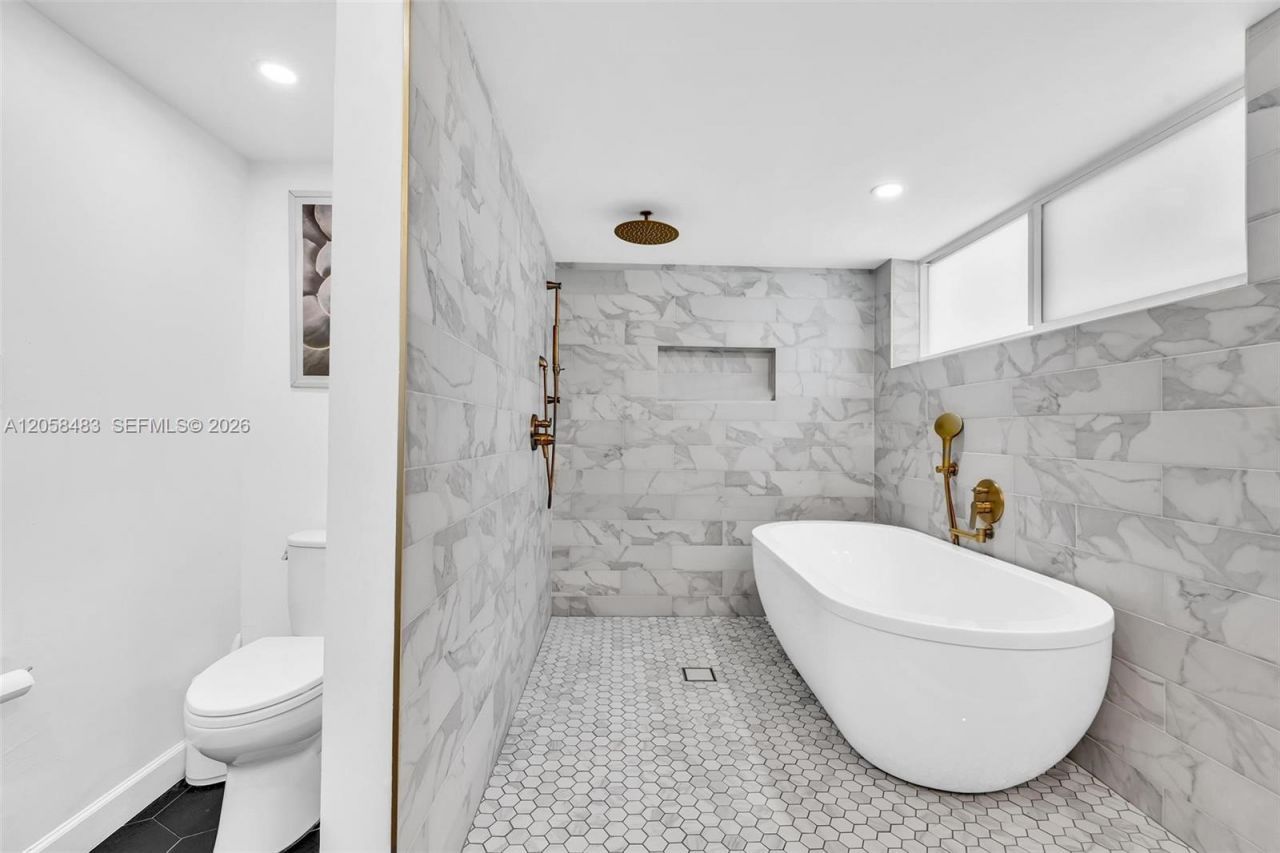 101 El Dorado Pkwy, Plantation, FL 33317 Photo
