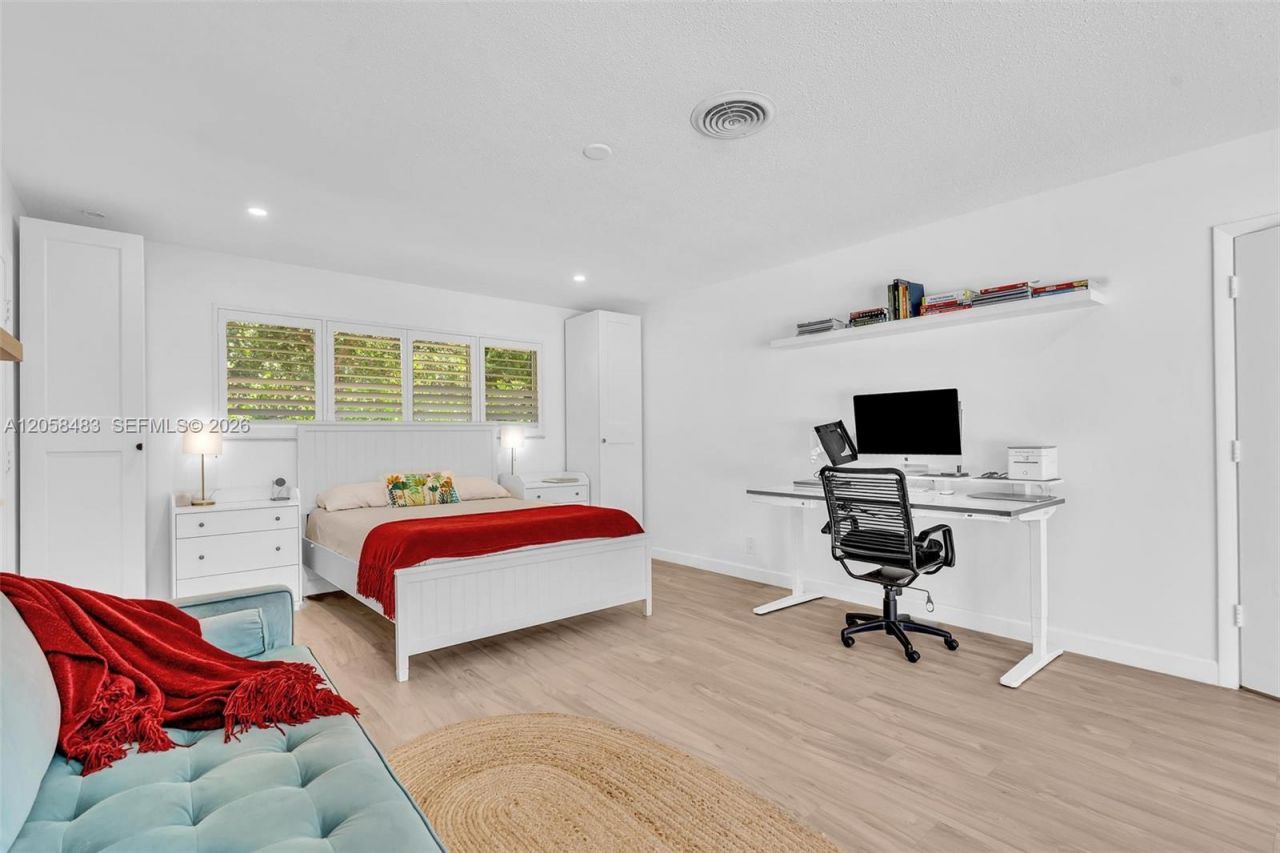101 El Dorado Pkwy, Plantation, FL 33317 Photo