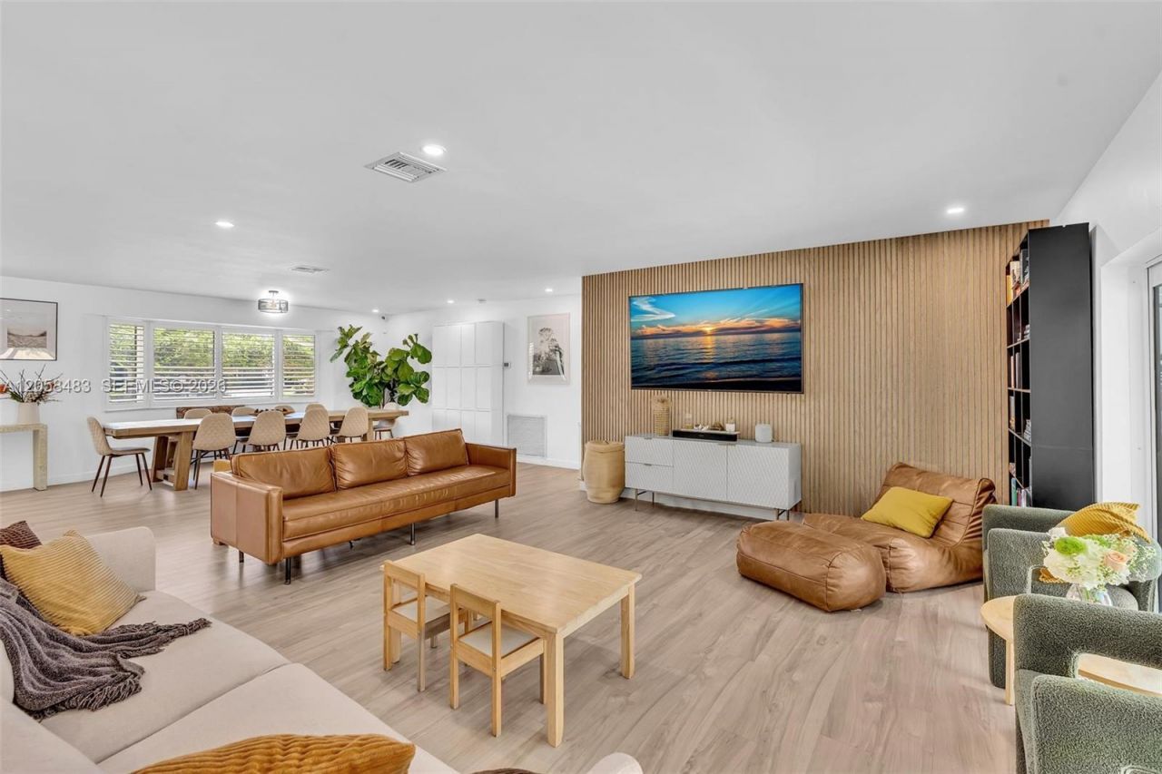 101 El Dorado Pkwy, Plantation, FL 33317 Photo