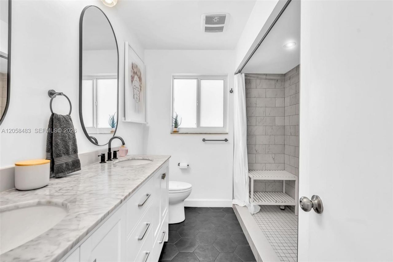 101 El Dorado Pkwy, Plantation, FL 33317 Photo