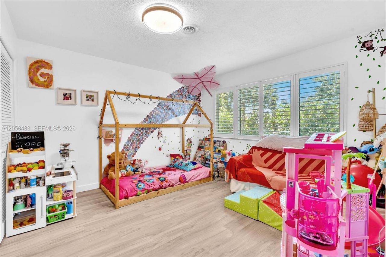 101 El Dorado Pkwy, Plantation, FL 33317 Photo
