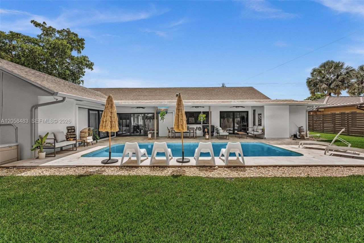 101 El Dorado Pkwy, Plantation, FL 33317 Photo
