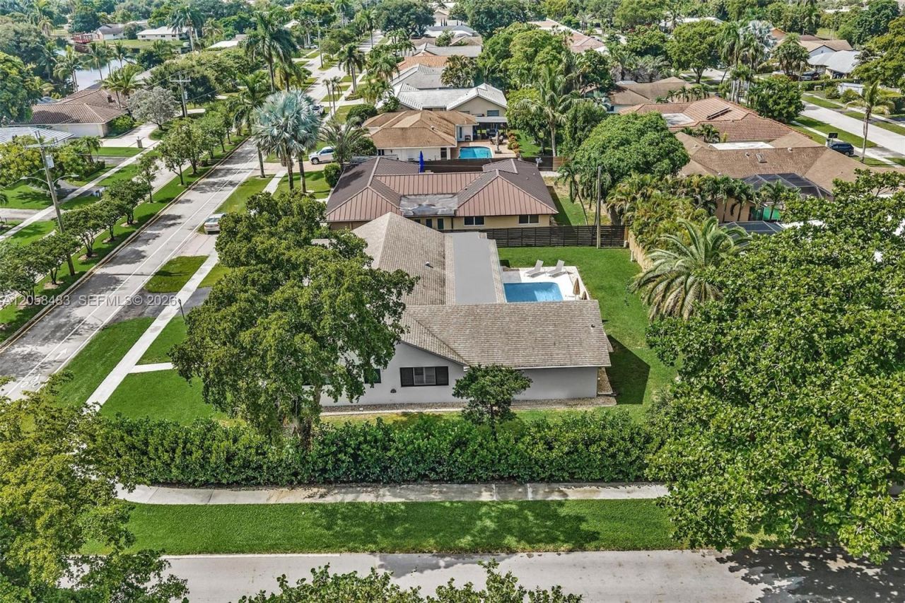 101 El Dorado Pkwy, Plantation, FL 33317 Photo
