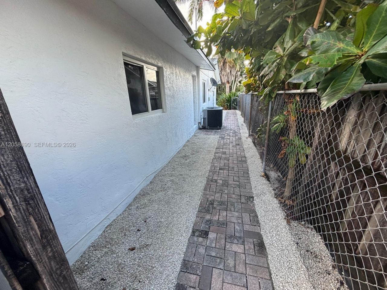 2900 SW 16th St, Fort Lauderdale, FL 33312 Photo