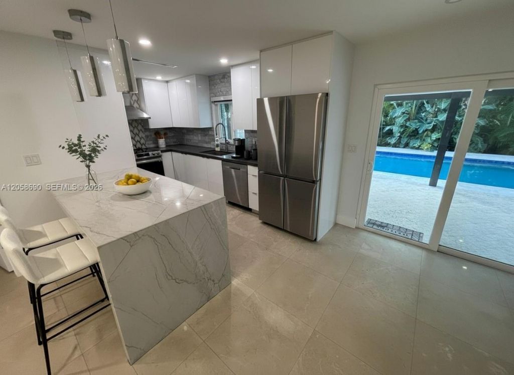 2900 SW 16th St, Fort Lauderdale, FL 33312 Photo