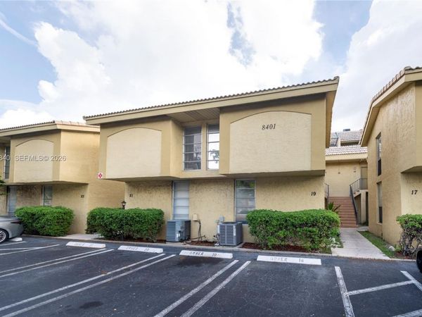 8401 W Sample Rd , Unit 19, Coral Springs, FL 33065