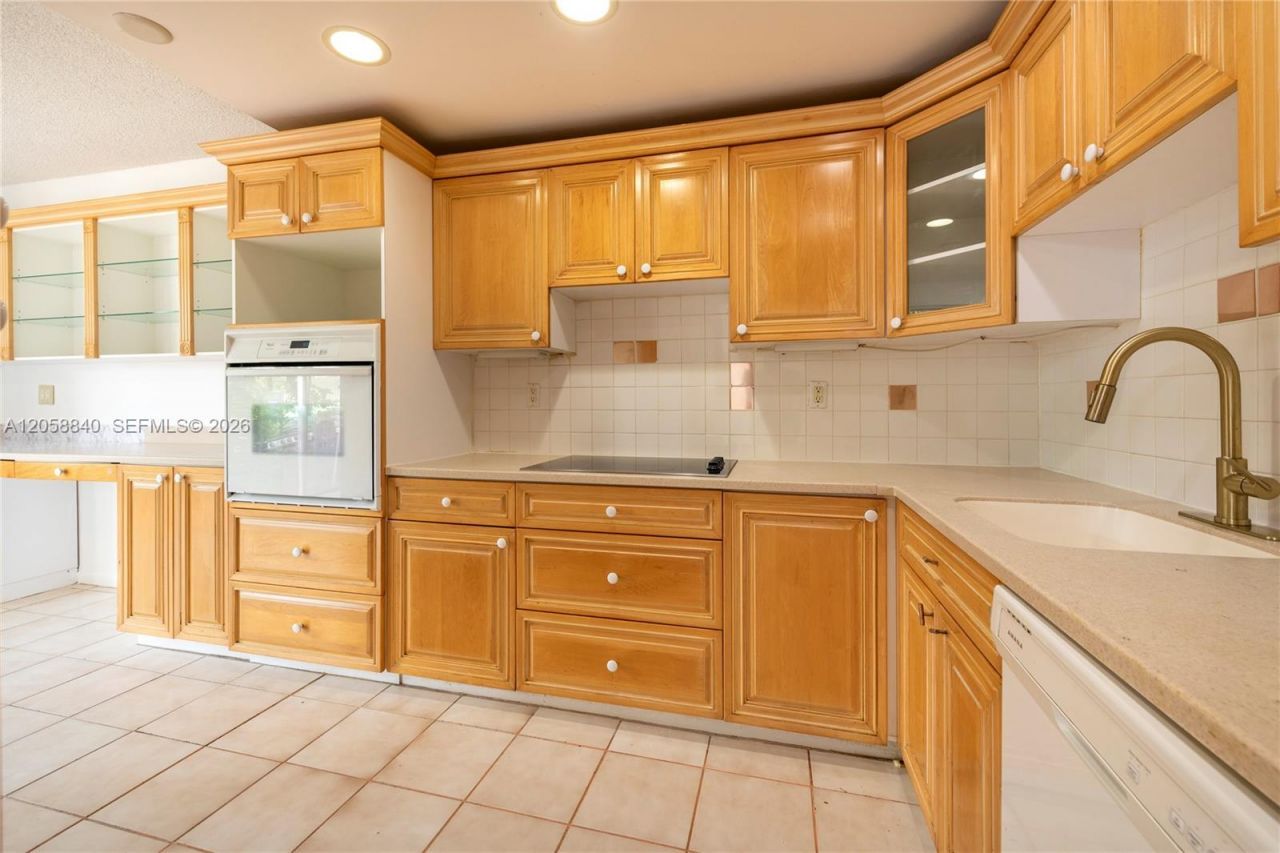 8401 W Sample Rd , Unit 19, Coral Springs, FL 33065 Photo