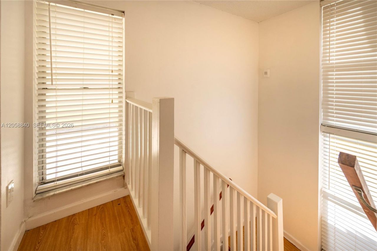 8401 W Sample Rd , Unit 19, Coral Springs, FL 33065 Photo