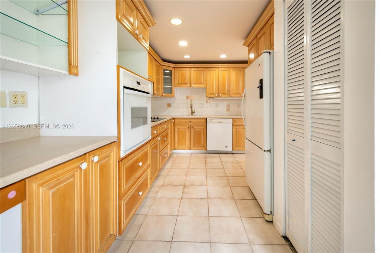 8401 W Sample Rd , Unit 19, Coral Springs, FL 33065 Photo