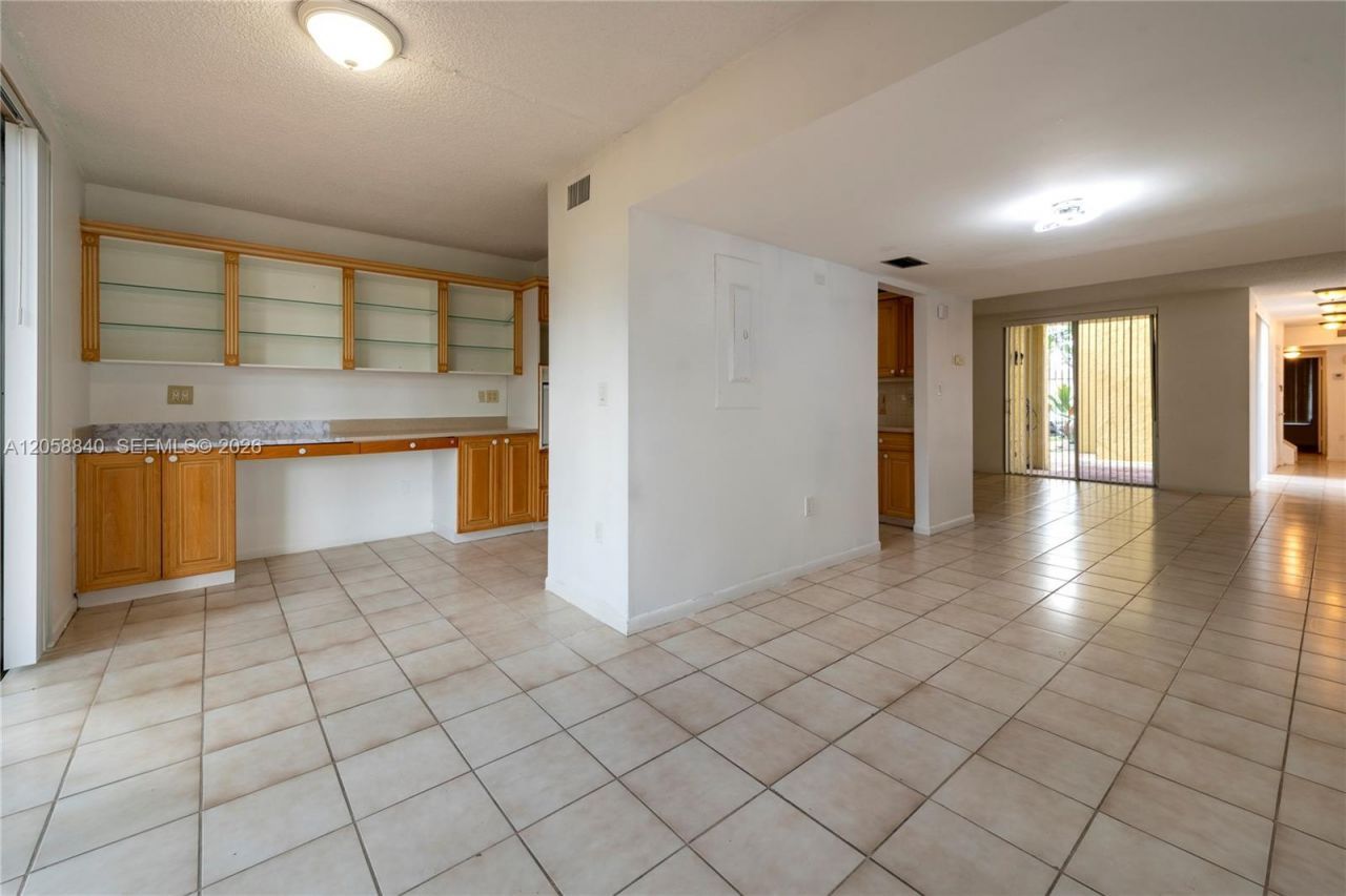 8401 W Sample Rd , Unit 19, Coral Springs, FL 33065 Photo