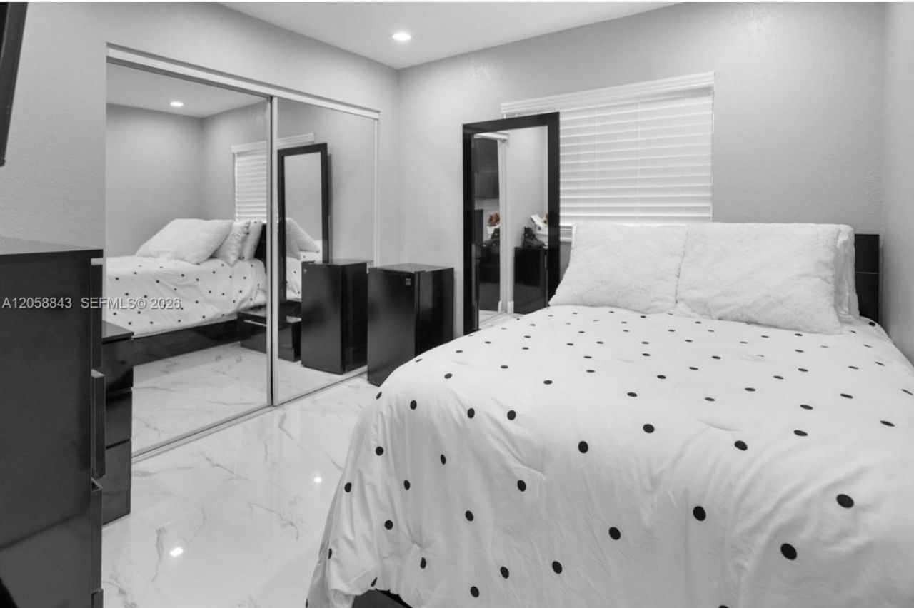 1158 W 41st St , Unit 87, Hialeah, FL 33012 Photo