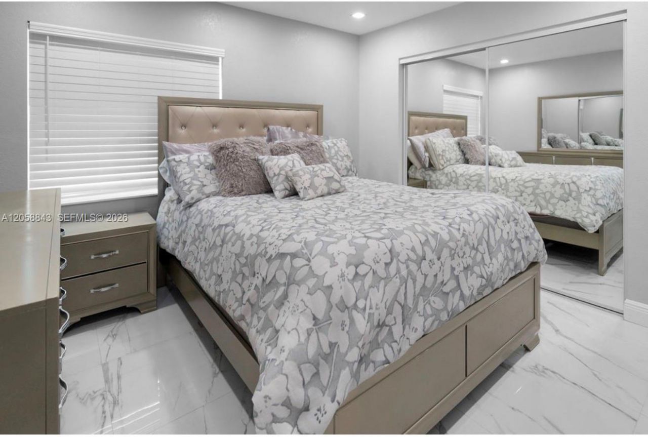 1158 W 41st St, Unit 87, Hialeah, FL 33012 Photo