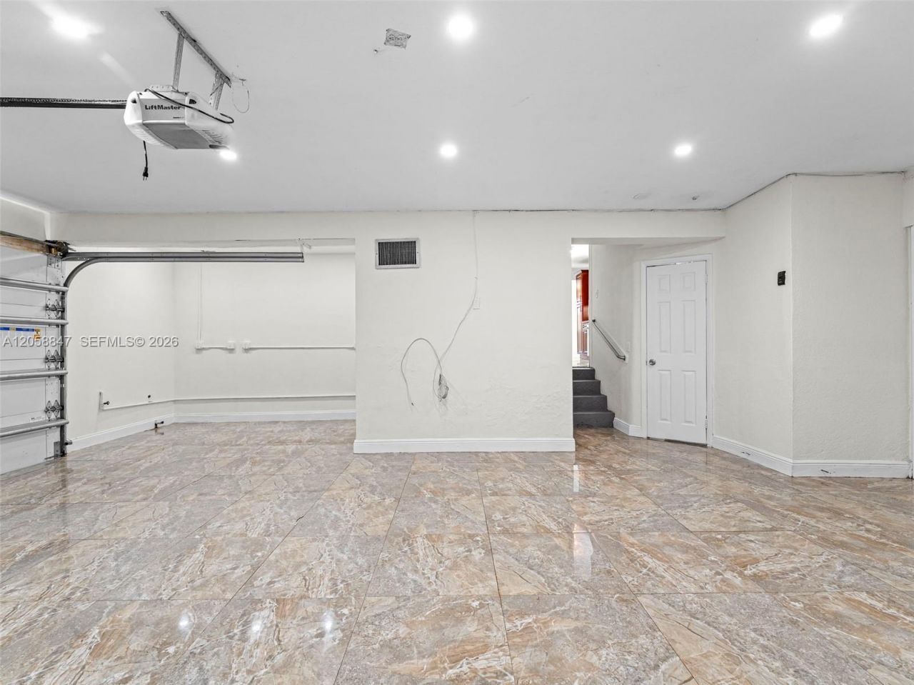 2045 NW 115th St, Miami, FL 33167 Photo