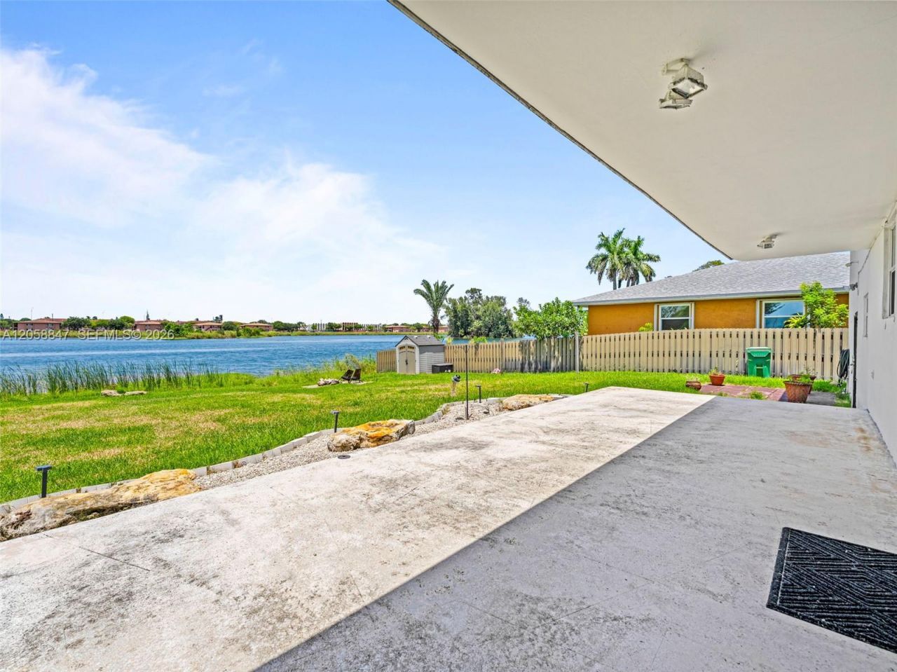 2045 NW 115th St, Miami, FL 33167 Photo
