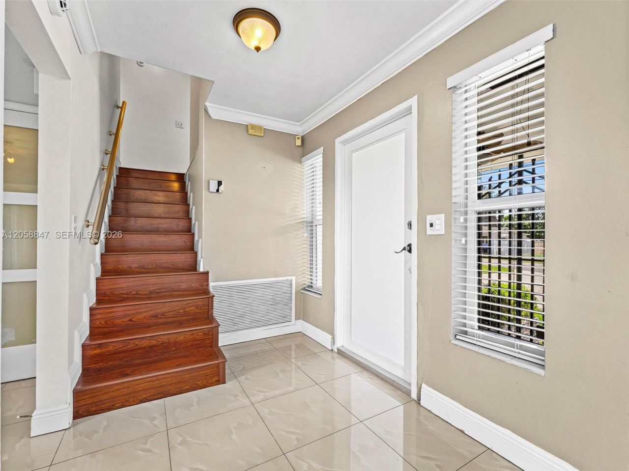 2045 NW 115th St, Miami, FL 33167 Photo