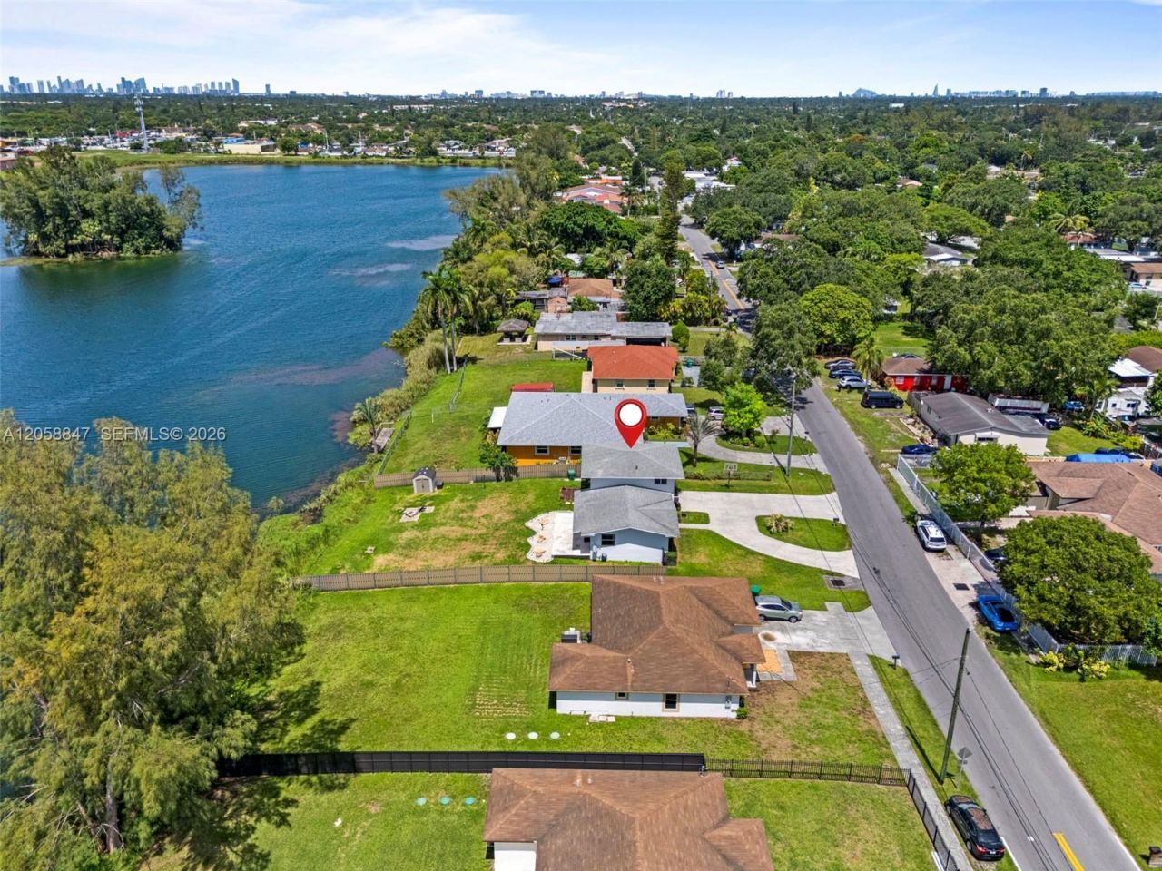2045 NW 115th St, Miami, FL 33167 Photo