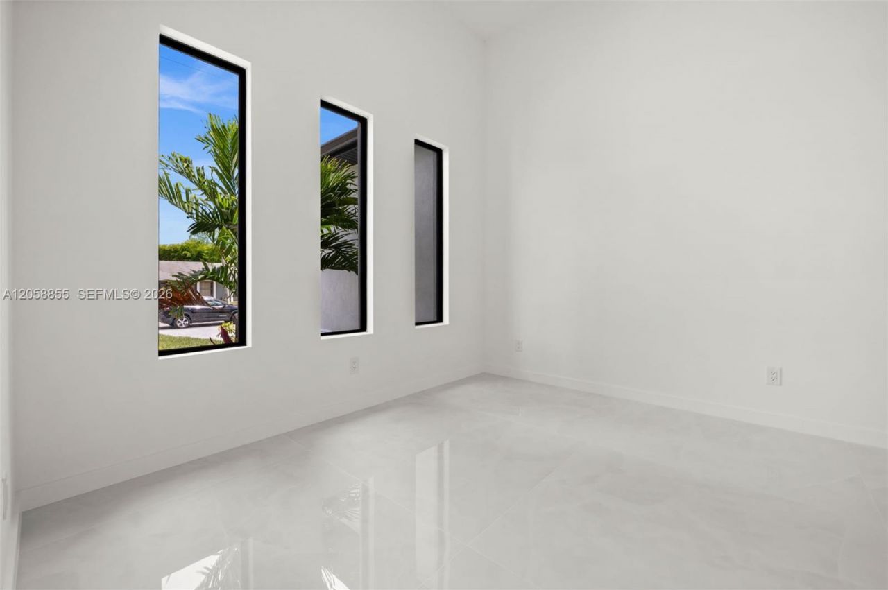 1532 Nw, Cape Coral, FL 33993 Photo