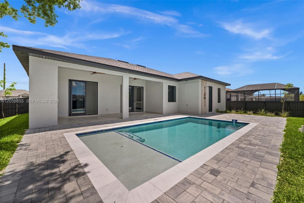 1532 Nw, Cape Coral, FL 33993 Photo
