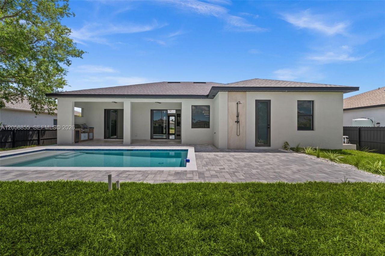 1532 Nw, Cape Coral, FL 33993 Photo