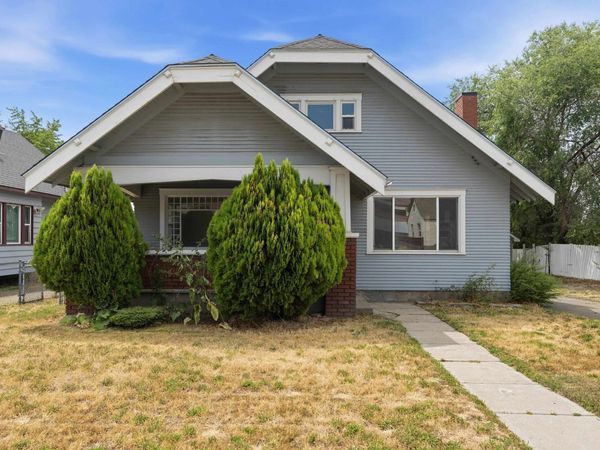816 E Gordon Ave, Spokane, WA 99207