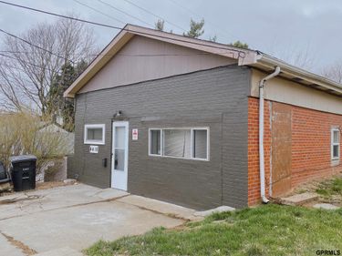 4420 N 48 Street, Omaha, NE 68104