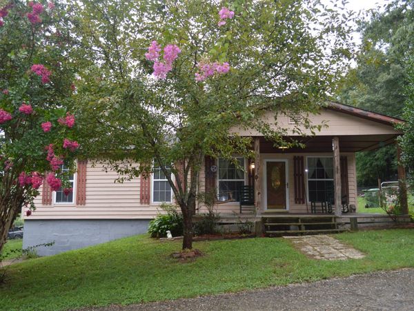 240 Ridge Road, Whitwell, TN 37397