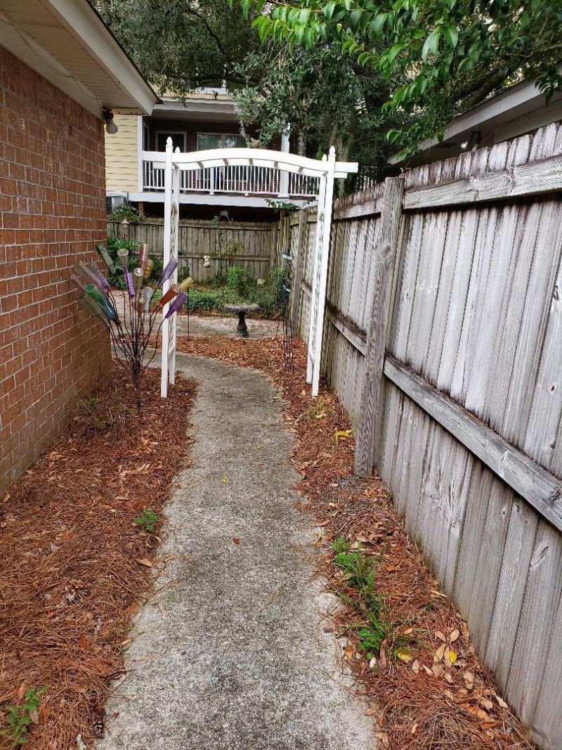1730 Raoul Wallenberg Boulevard Photo 16