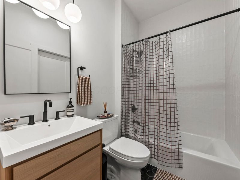 63 N 5th Street, Unit G14, Columbus, OH 43215 Photo 17