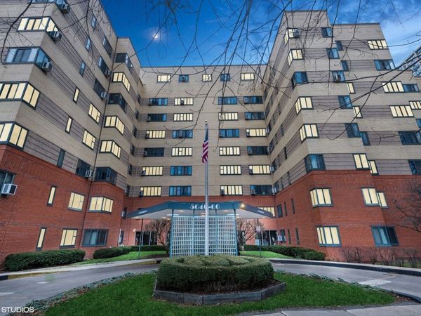 5056 N Marine Drive , Unit 4A, Chicago, IL 60640