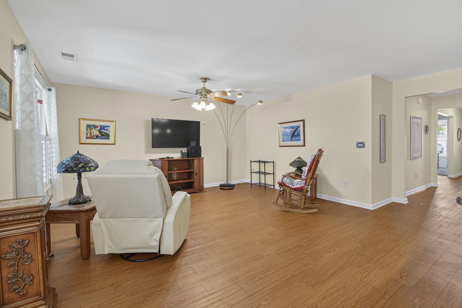 156 Oak Leaf Dr.  Photo 23