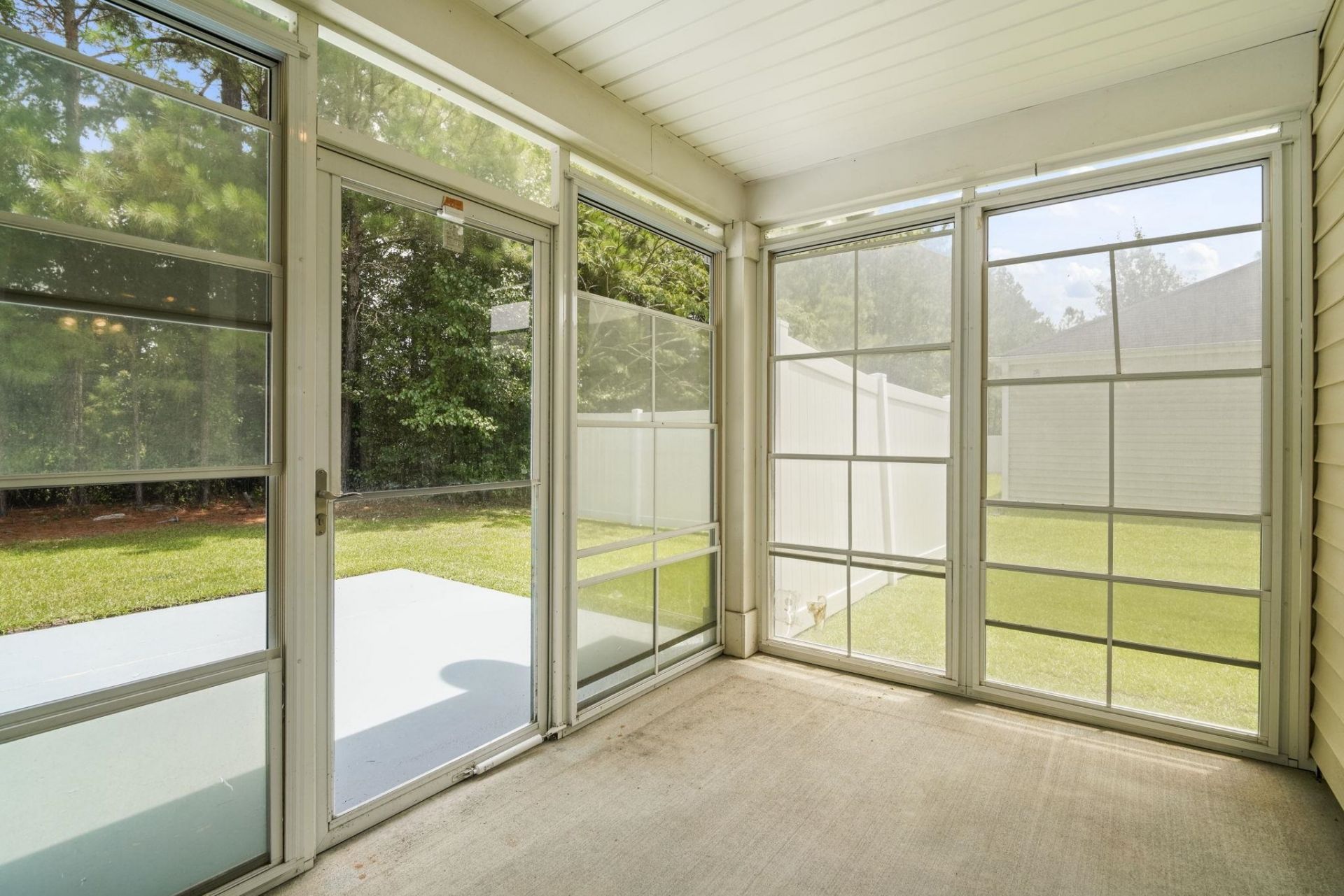 156 Oak Leaf Dr.  Photo 33