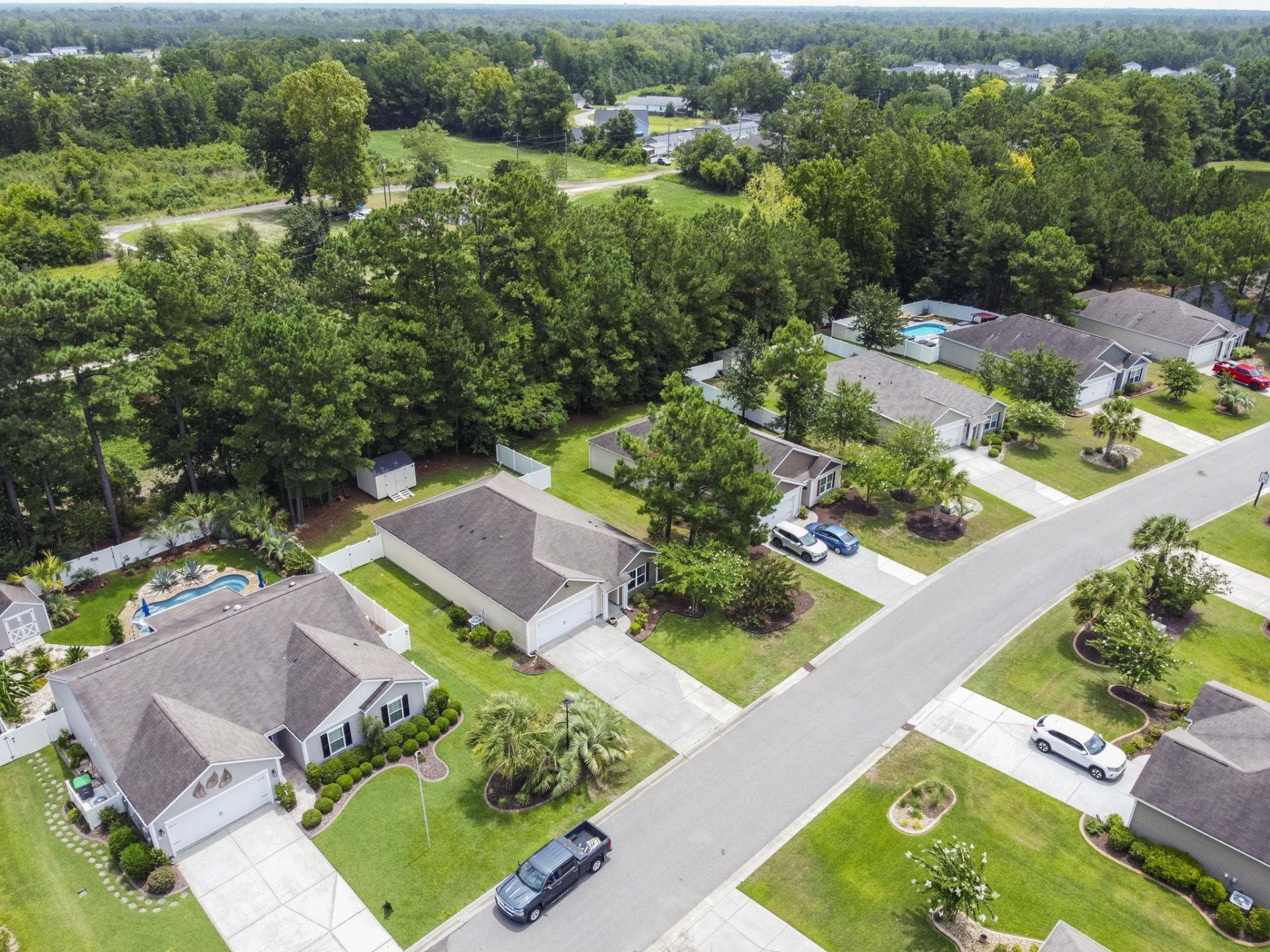 156 Oak Leaf Dr.  Photo 38