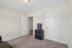 156 Oak Leaf Dr.  photo 4